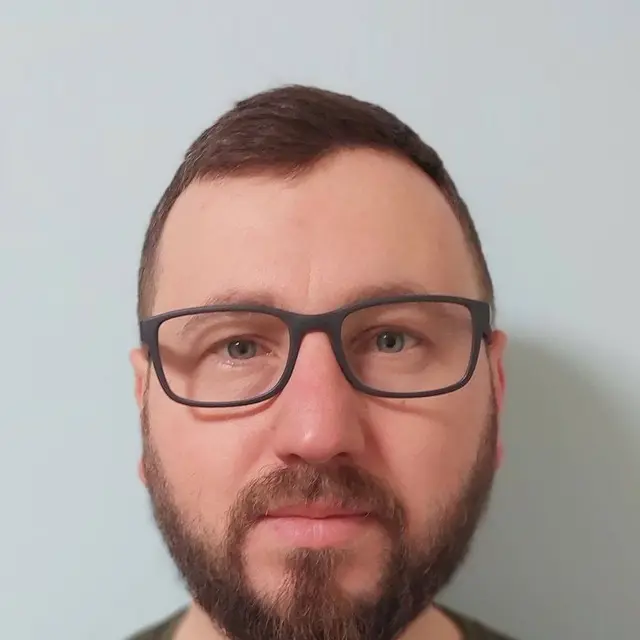 Ходацький Сергій — Волонтер